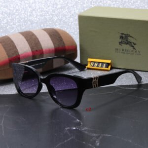 Sunglasses Burberry 9644
