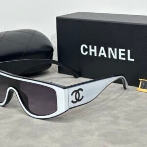 Sunglasses Chanel 1001