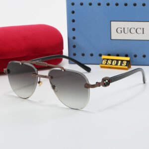 Sunglasses Gucci 68013