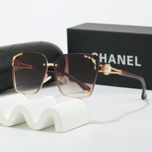 Sunglasses Chanel 8831