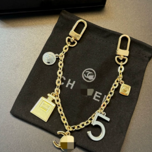 CC  pearl   bag charm