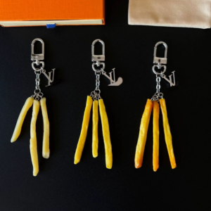 lulu French Fries bag/key charm