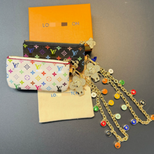 Lulu  punch  coinpurse charm