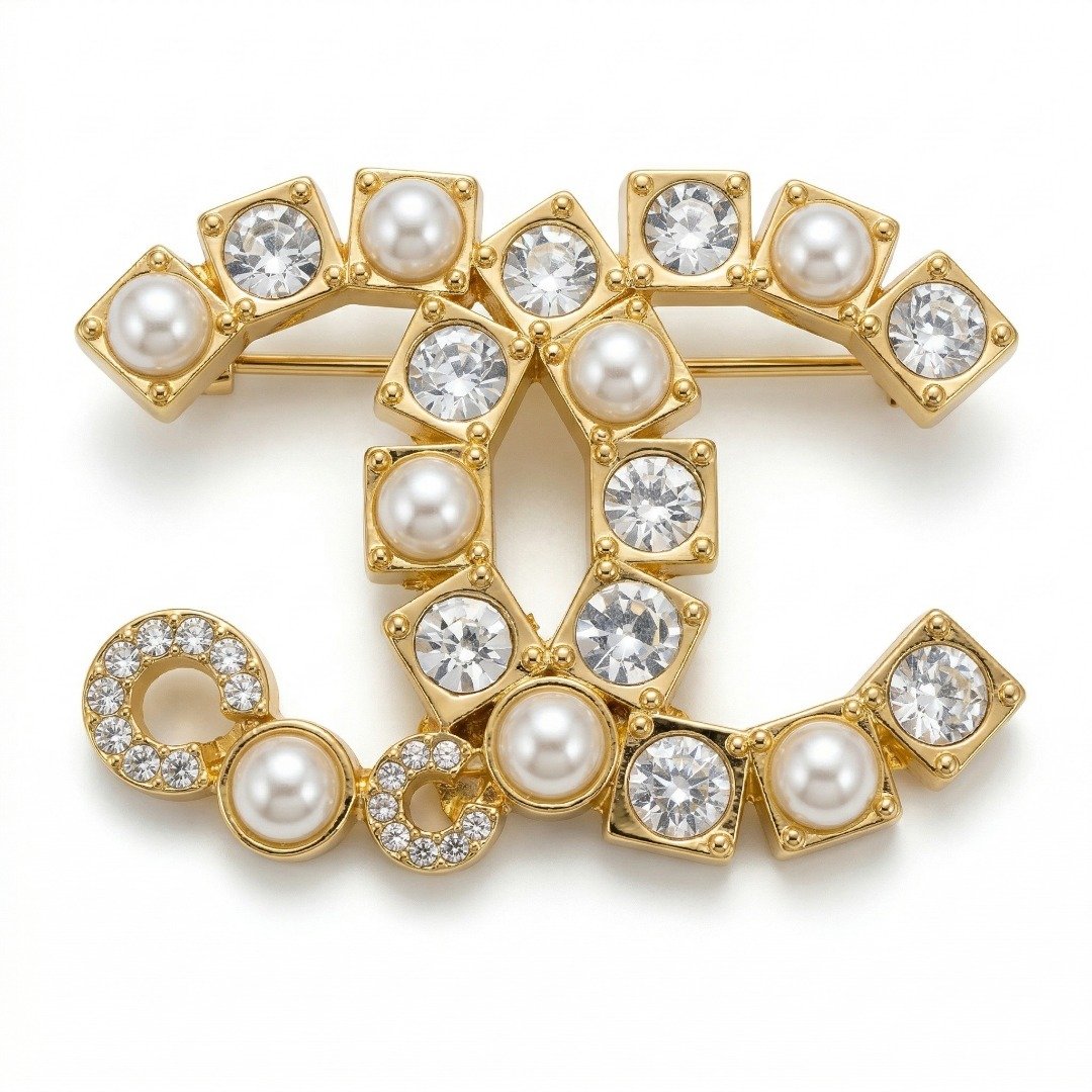 Cc-brooch-07