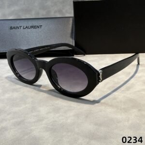 sunglasses  0234
