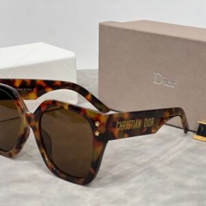sunglasses 7806