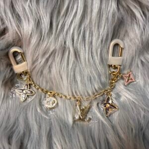 LUlu Charm chain