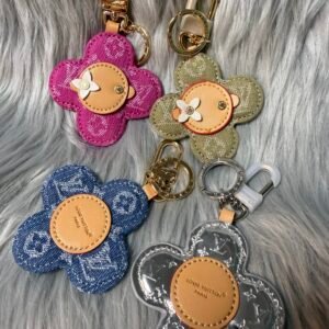 LUlu Vivien bag charm