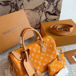 High quality LULU SP P9 25 Monogram Leather